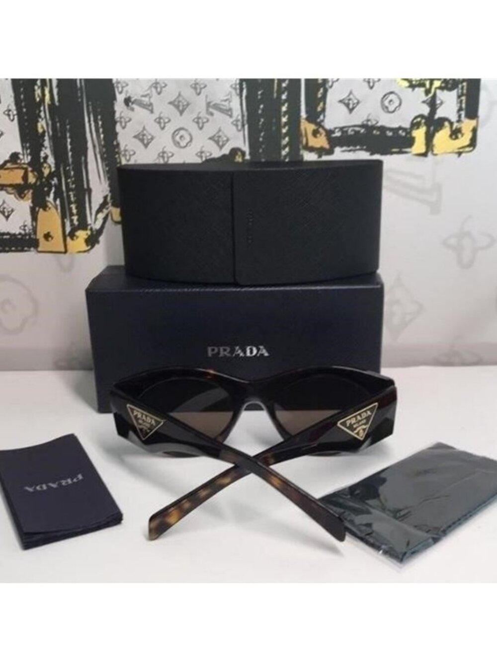 New Authentic Prada PR 20ZS Dark Brown Oval Ladies Sunglasses – 2AU06B 53 - Picture 7 of 12